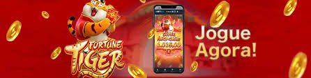 Người chơi trải nghiệm sảnh game bài và arcade trên điện thoại tại xshcm Vietnam